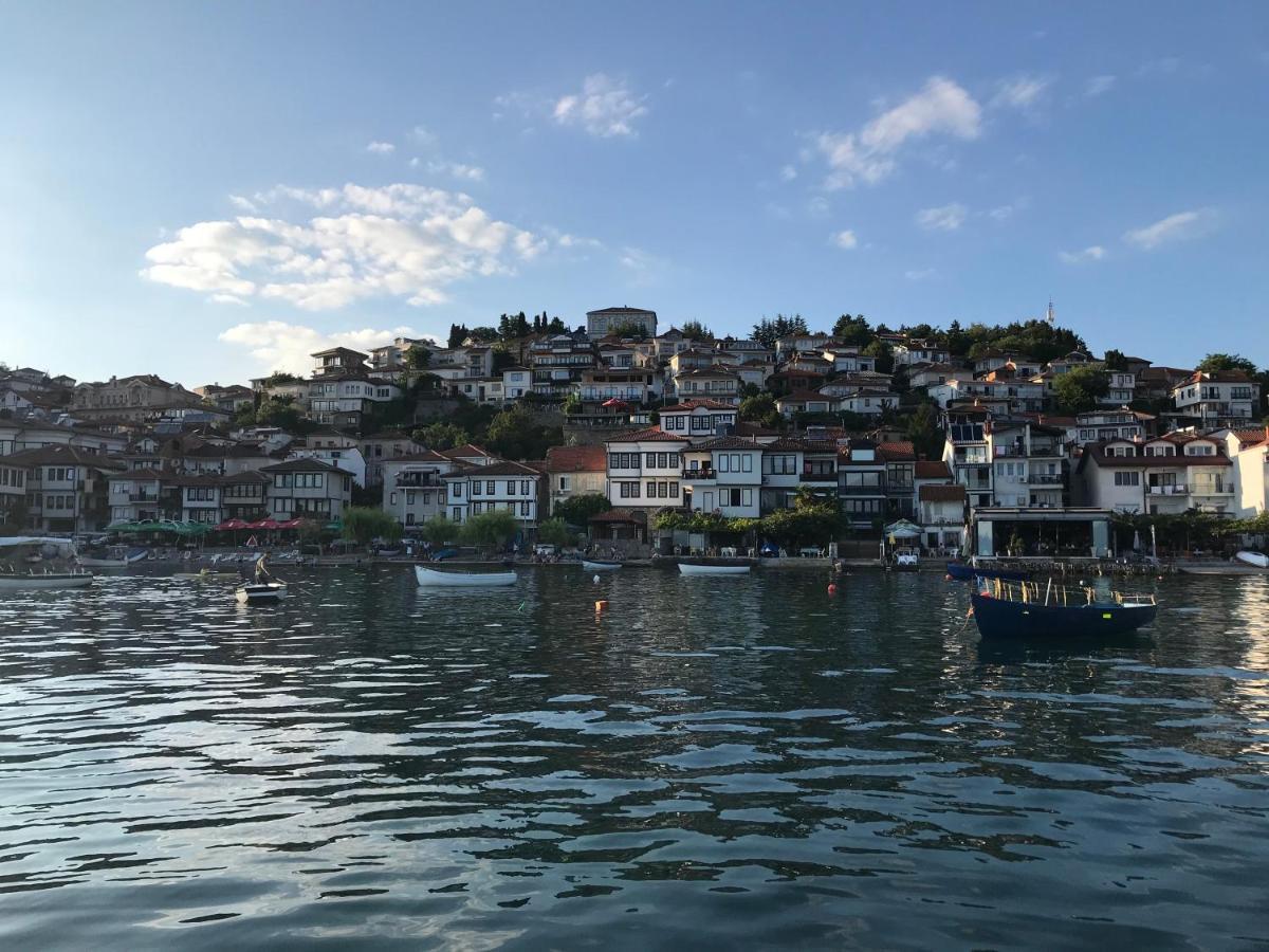 Urania Apartments Ohrid Ngoại thất bức ảnh