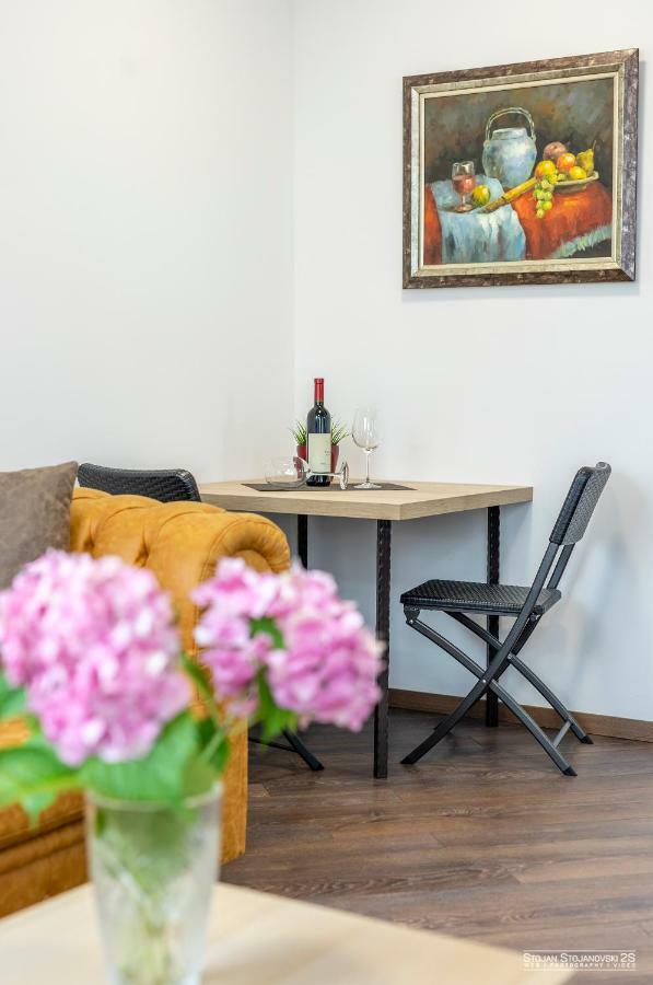 Urania Apartments Ohrid Ngoại thất bức ảnh